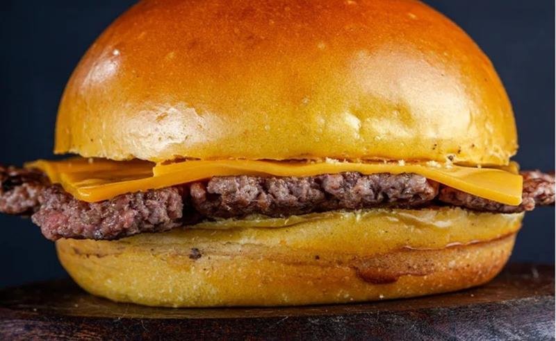 Do sushi ao smash: Black Friday movimenta promoções em diversos locais pelo Rio
