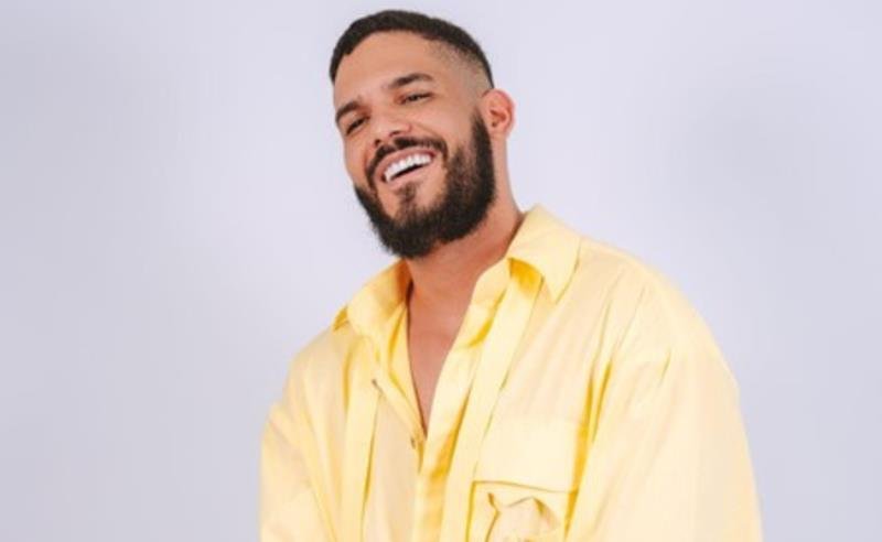 Brenno Casagrande segue agenda no pré-carnaval em Salvador com ensaio gratuito e presença no Furdunço