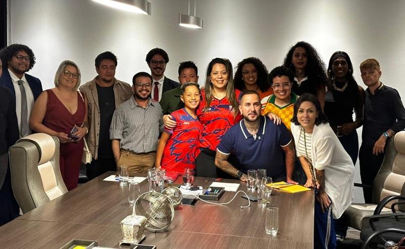 Katy Costa promove escuta com lideranças LGBTQIA+ e sinaliza agenda focada em dignidade, saúde e empregabilidade