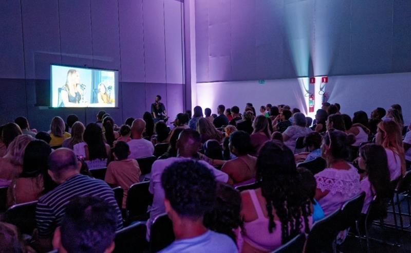 Ponta Grossa recebe projeto nacional que revela novos talentos da moda e da publicidade