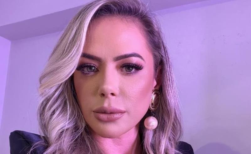 Rejane Pauletti lança nova coleção de móveis clássicos unindo sofisticação e design atemporal