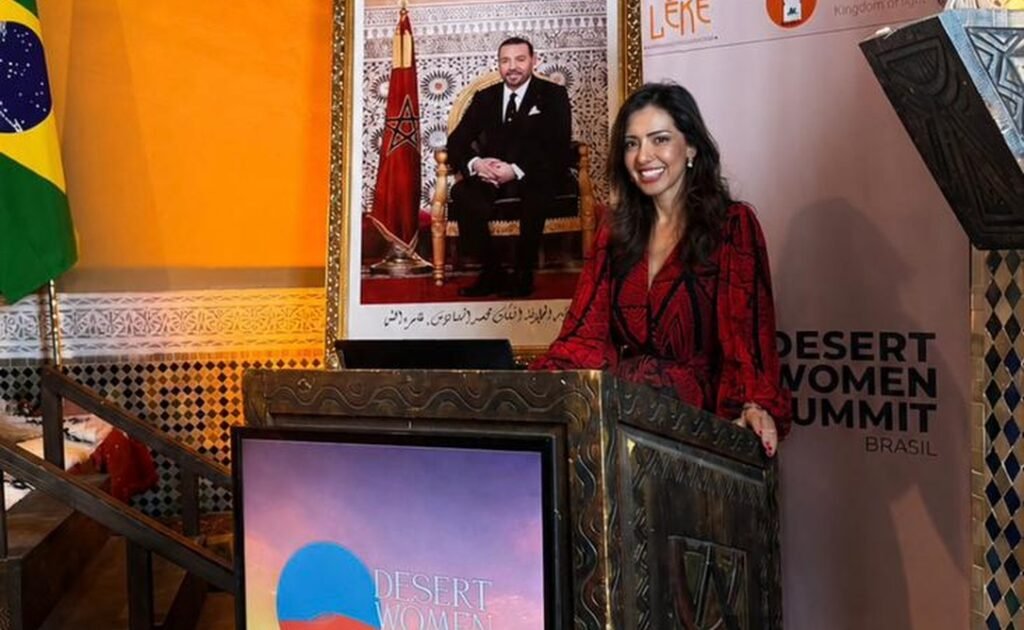 Sophia Martins palestra sobre empreendedorismo feminino e alavancagem patrimonial por meio do mercado imobiliário no DWS 2026, em Marrocos