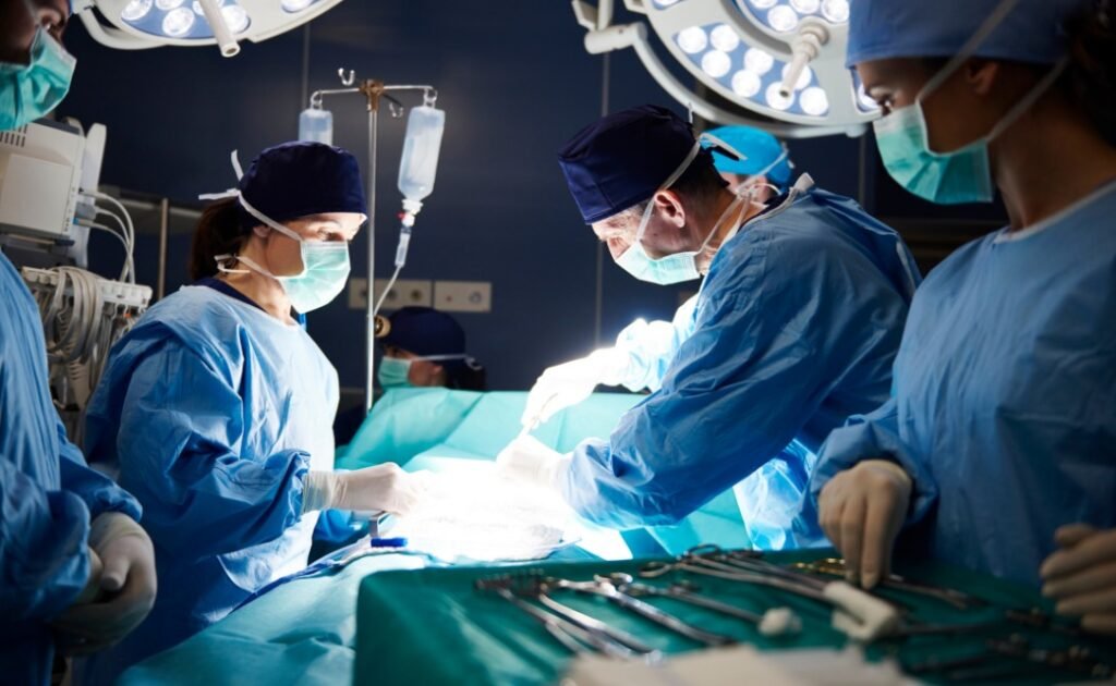 Goiás tem mais de 2,5 mil pessoas na fila por um transplante; Setembro Verde busca reduzir recusa familiar